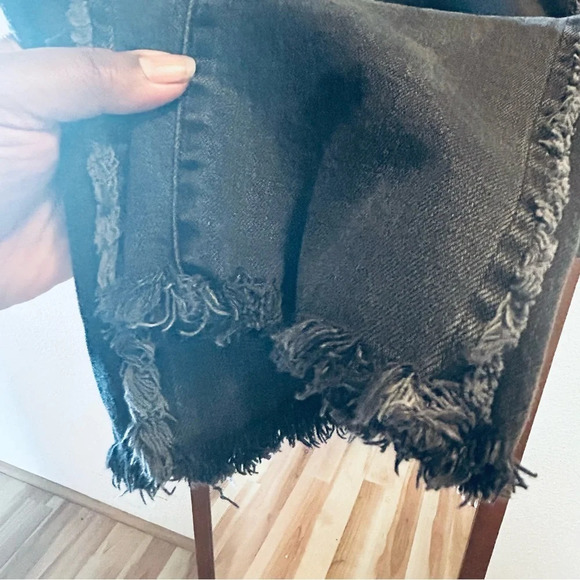 3x1 Made Here Faded Black W3 Cora Crop High Rise Jeans Jolee Wash size 26 - Picture 6 of 10